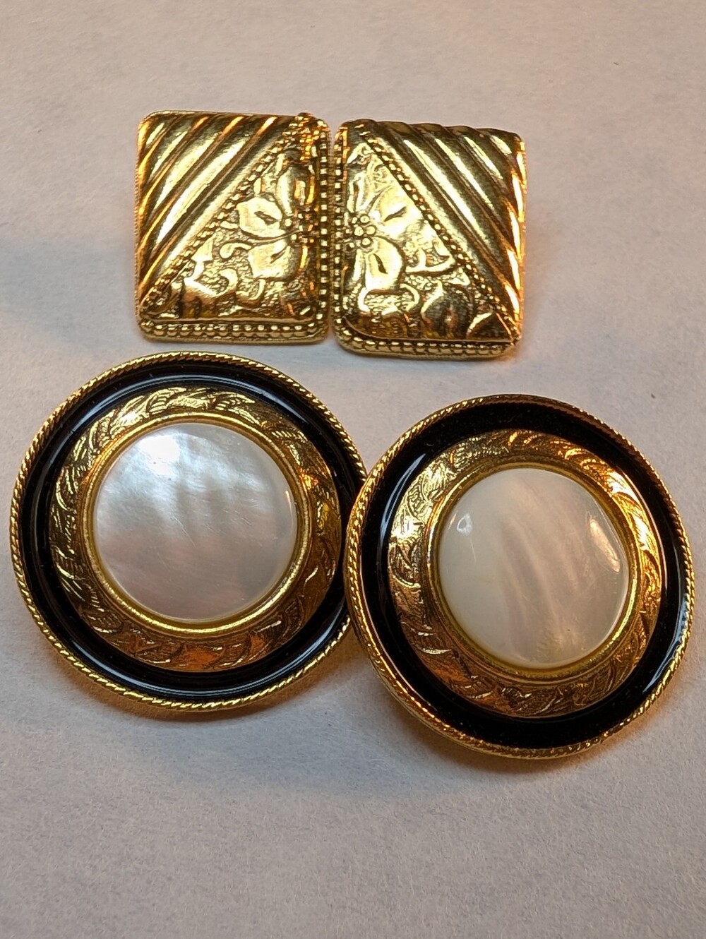 Gold-Tone Mother-of-Pearl & Black Round Earrings And Gold-Tone Design Earrings